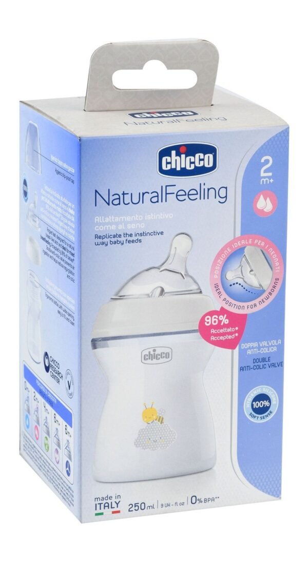 Chicco Natural Feeling White 250ml Anti-Colic Feeding Bottle (2+ Months), 1 Piece